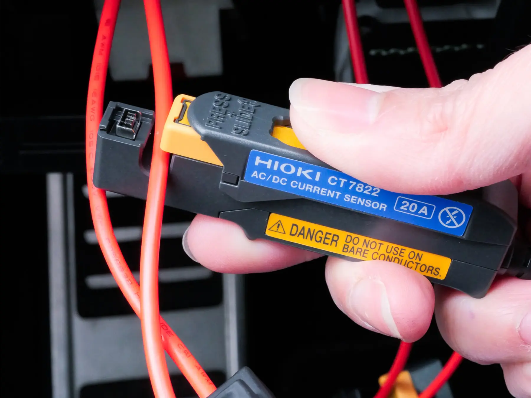 HIOKI CT7822 - Ultra-compact AC/DC Current Probe, 20 A / 100 kHz