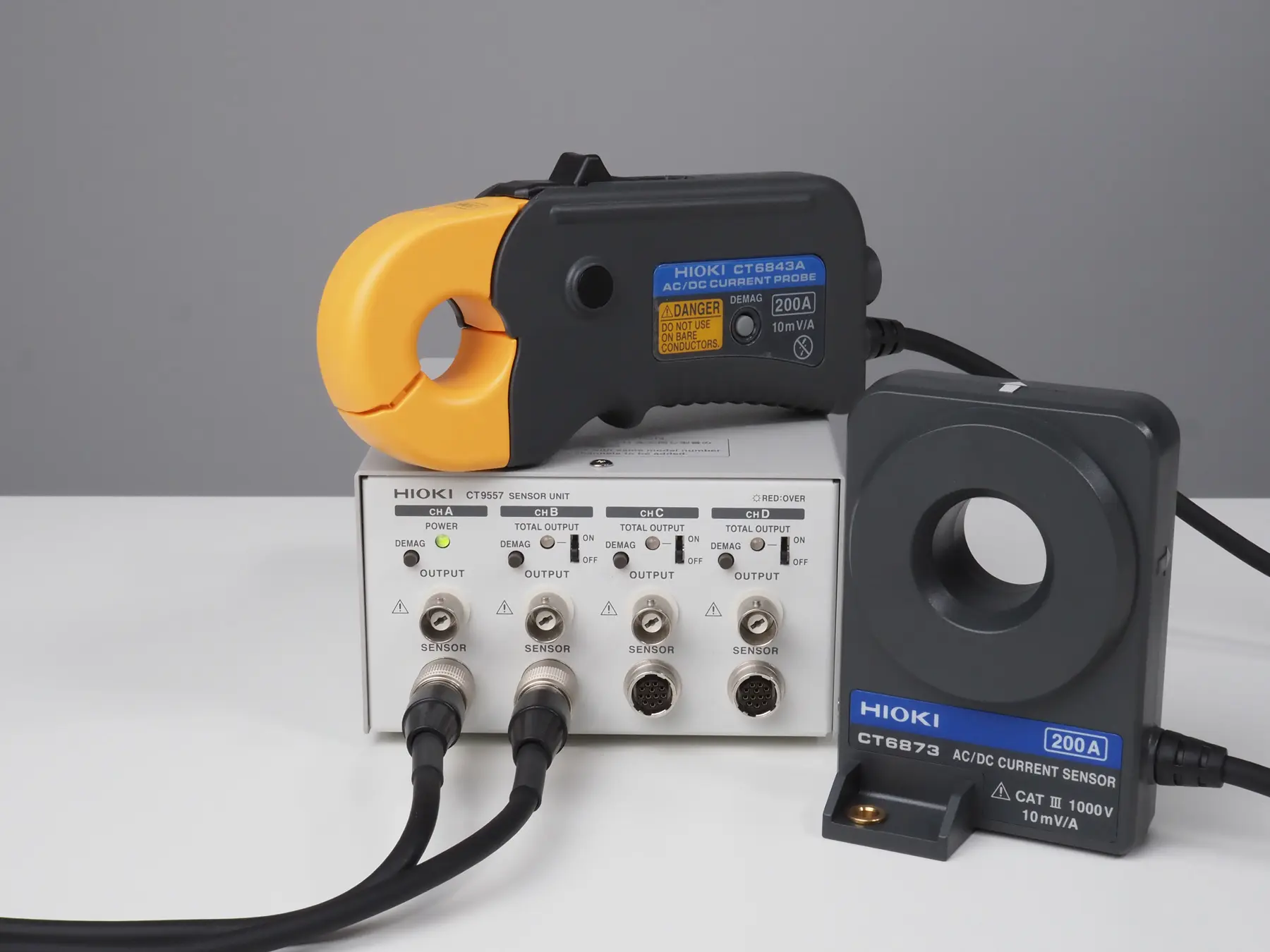 HIOKI CT6843A - AC/DC High-accuracy Current Clamp, 200 A / 700 kHz