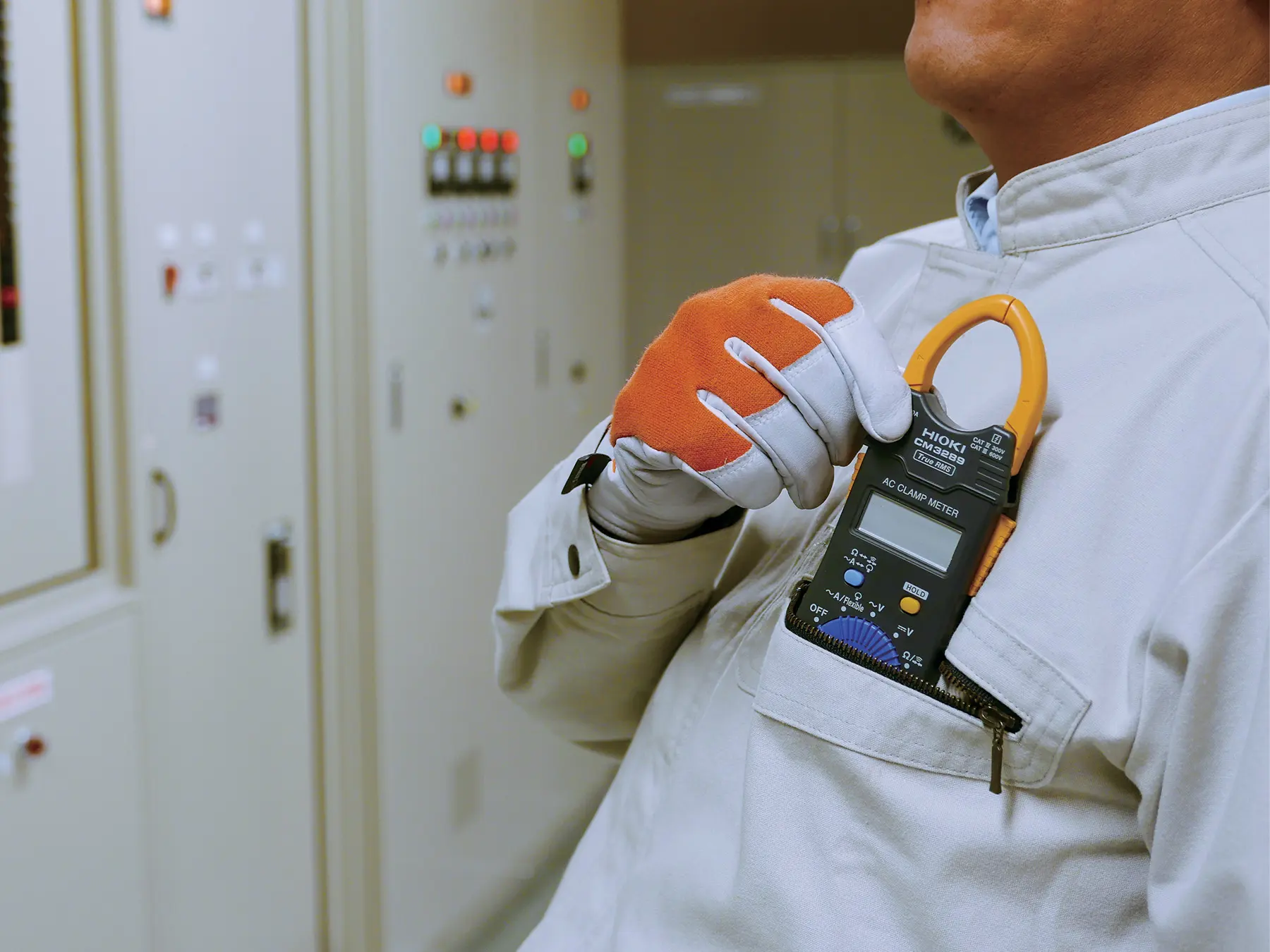 HIOKI CM3289 - True RMS Clamp Meter for AC Currents up to 1000 A
