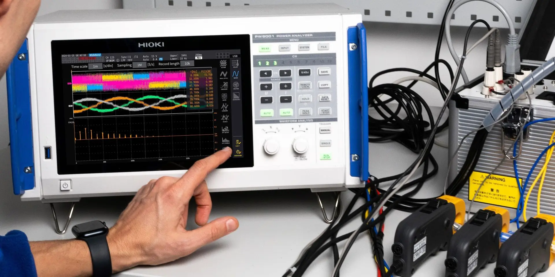 hioki-power-analysis-current-sensors-1032922-pw8001_1920 (1)