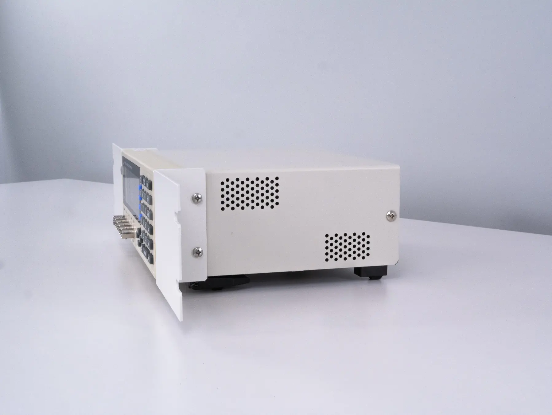 HIOKI EU3523 Rack mount kit for IM3523 3