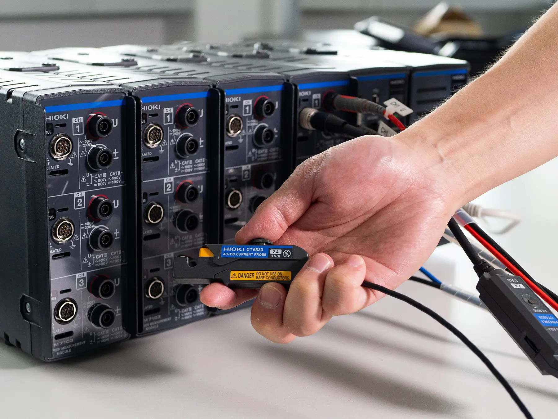 HIOKI M7103 - 3-channel power measurement module for LR810x Data Logger Series