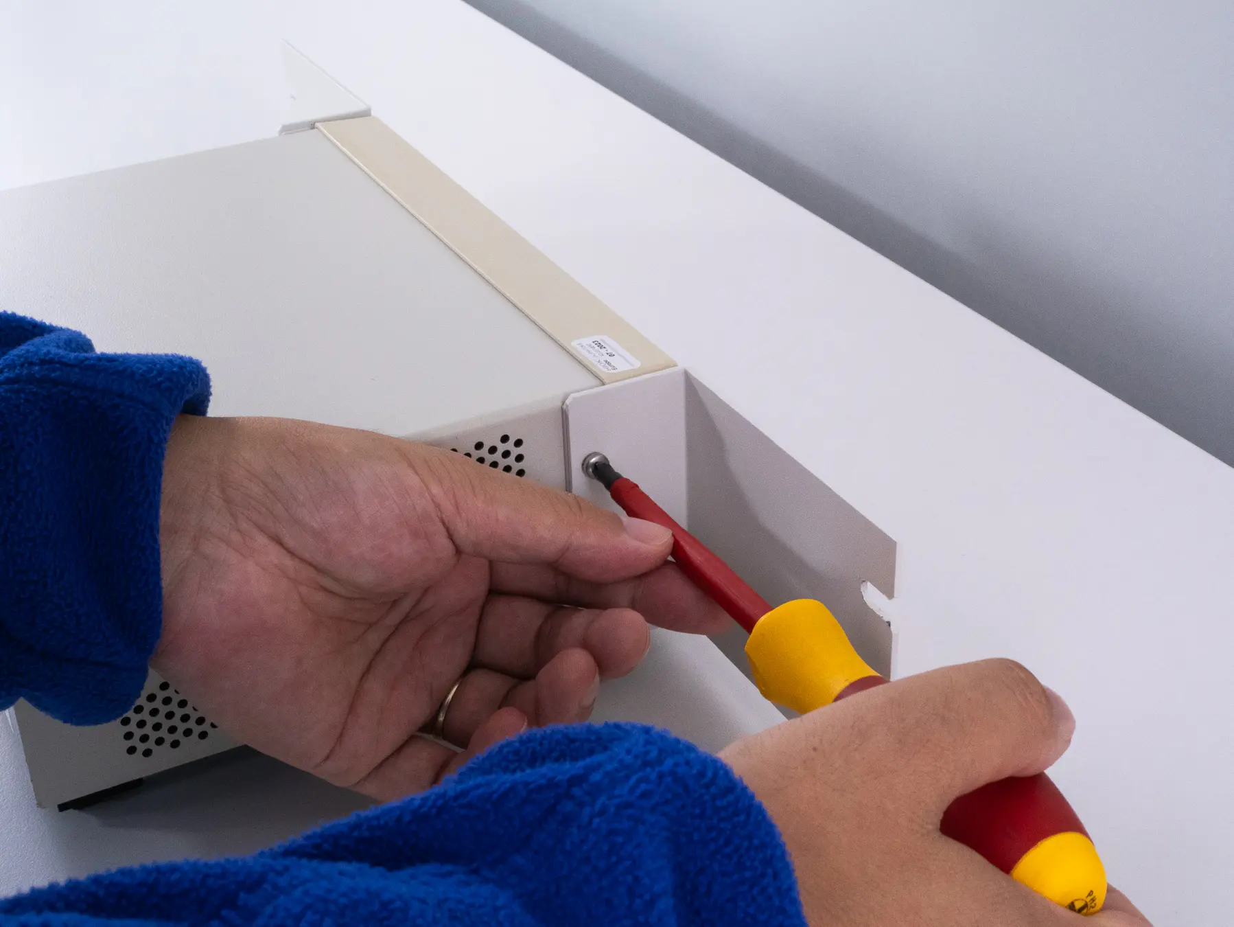 HIOKI EU3523 Rack mount kit for IM3523 5