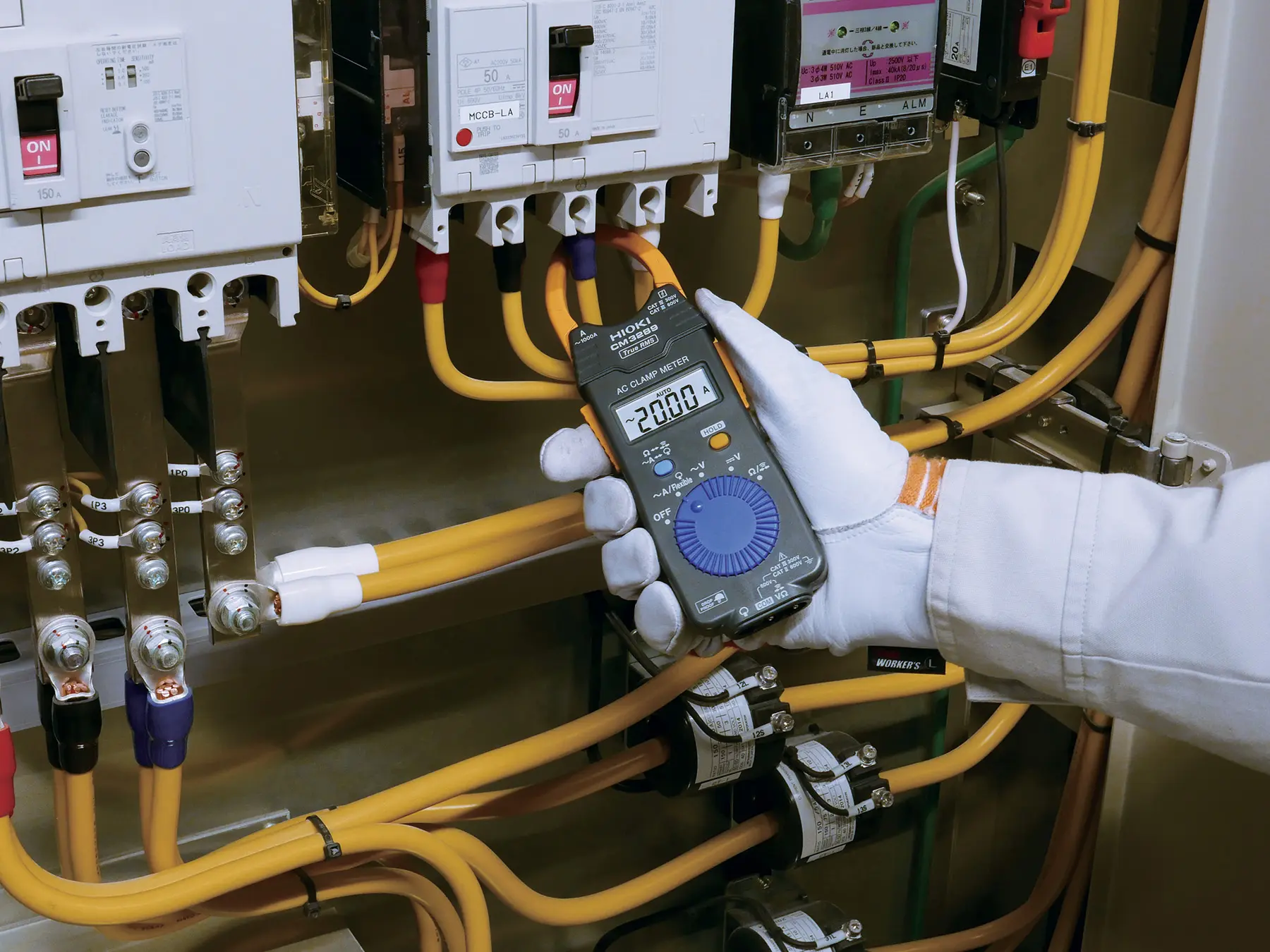 HIOKI CM3289 - True RMS Clamp Meter for AC Currents up to 1000 A